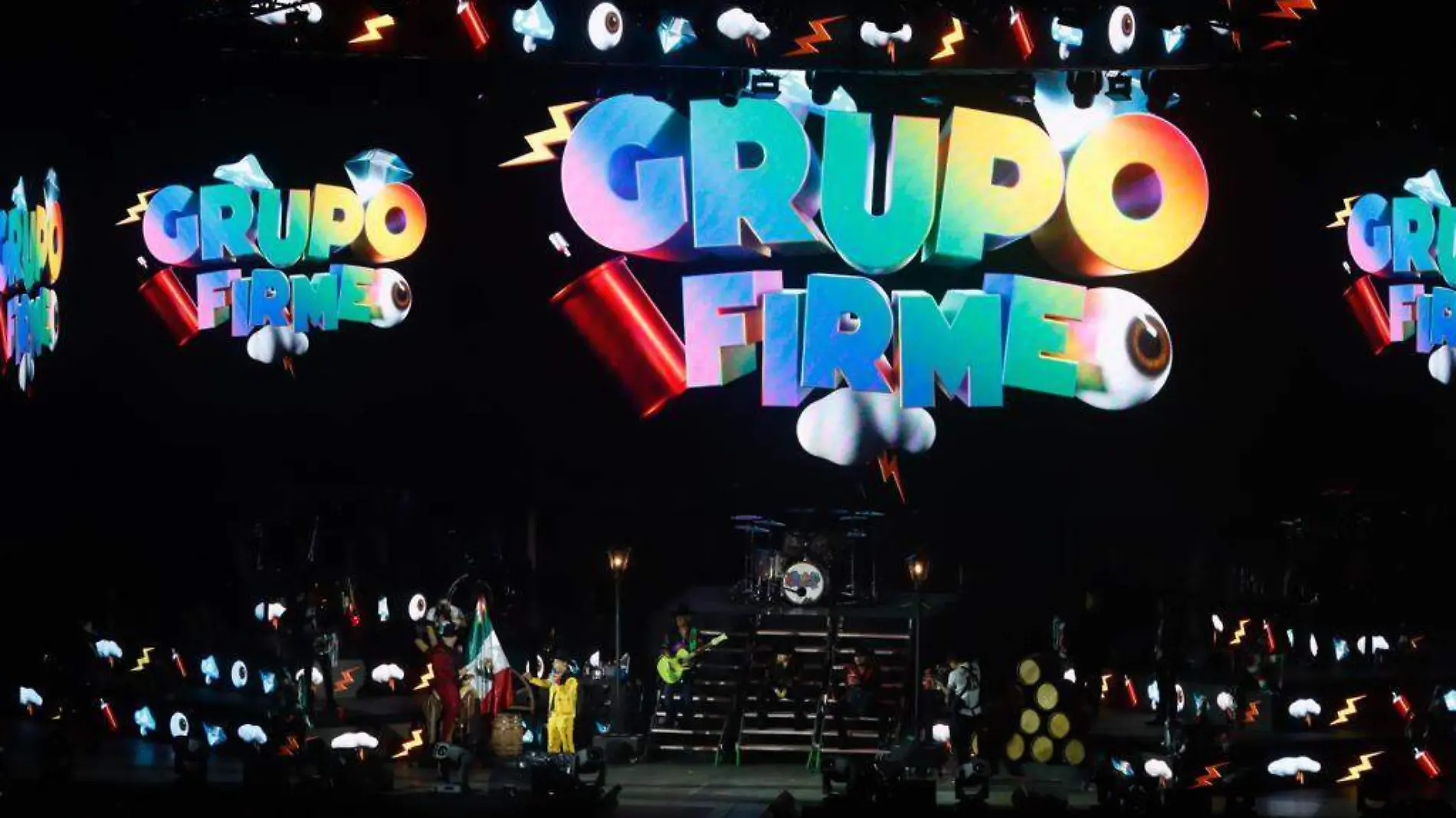 Grupo Firme en el Zócalo